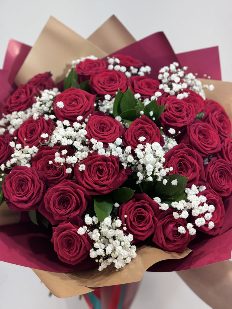 Luxurious Long Stems Red Rose & Gypsphla - Rams florists