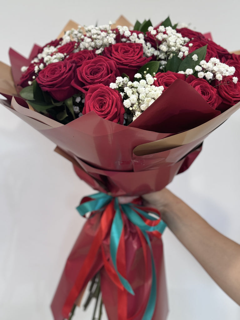 Luxurious Long Stems Red Rose & Gypsphla - Rams florists