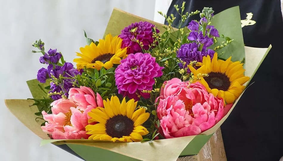 Milton keynes Florists Same day flowers – Ramsbothams florist