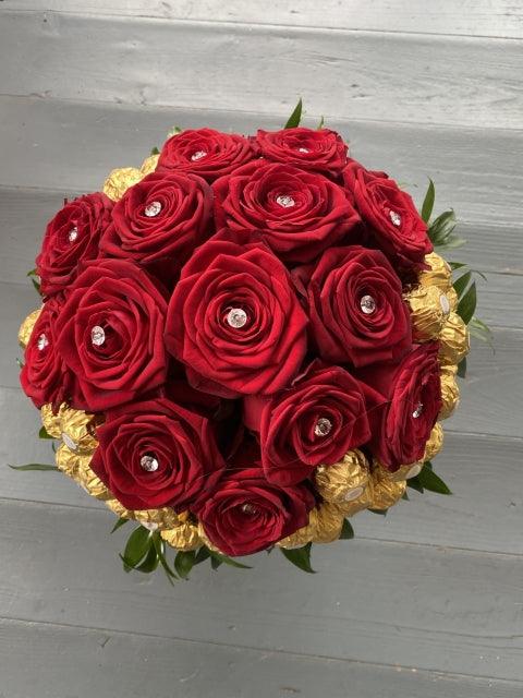 Red rose Hatbox - Rams florists