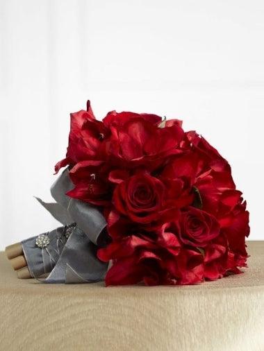 True Romance Bouquet - Rams florists