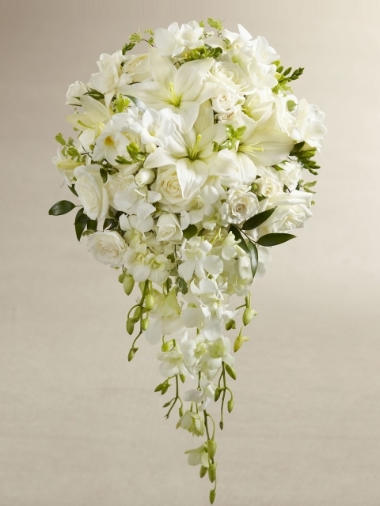 White Wonders Bouquet